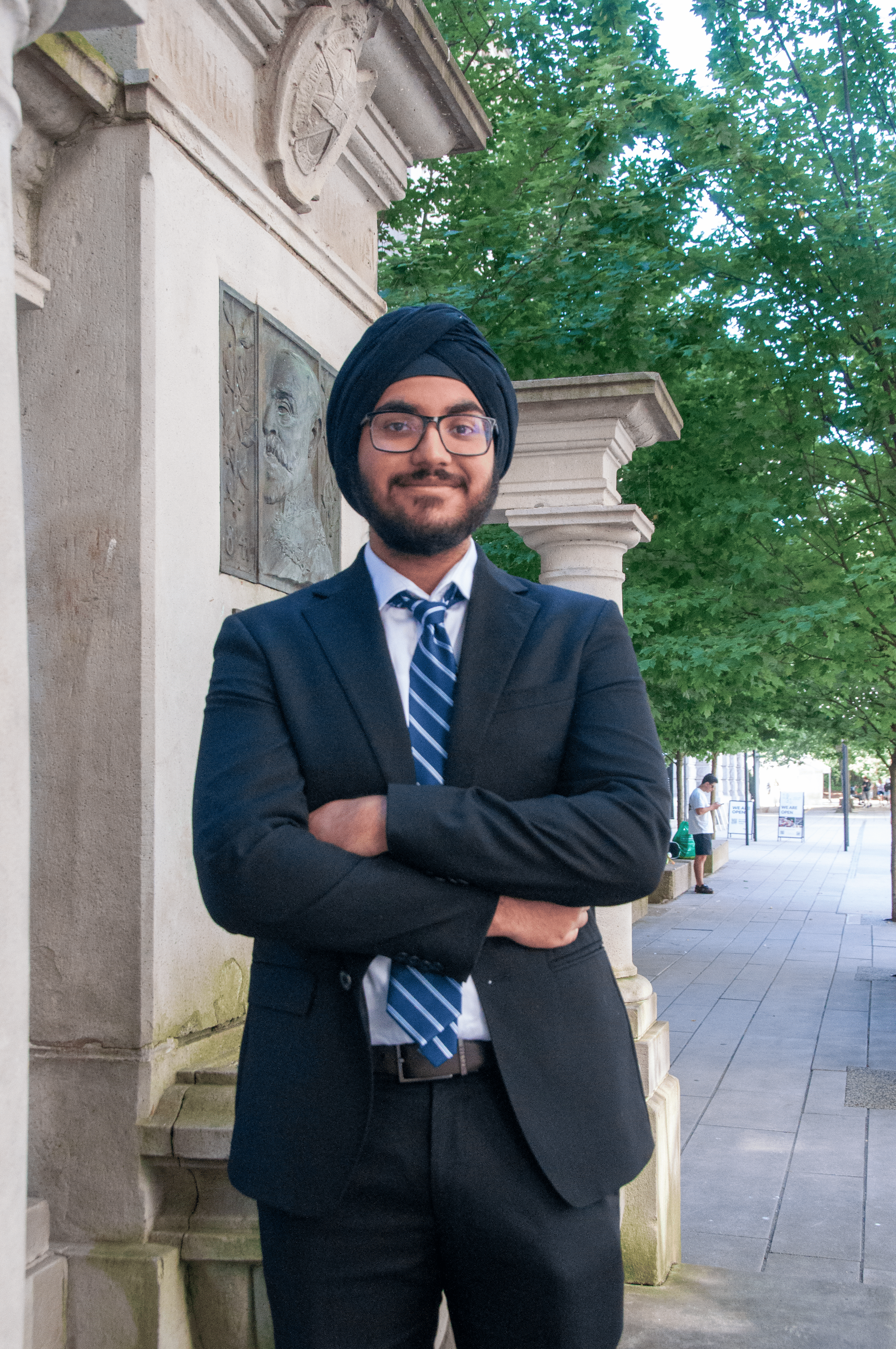 Sahej Chilana headshot - Click to view LinkedIn